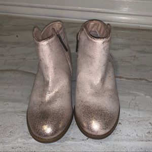 Girls booties (rose gold)